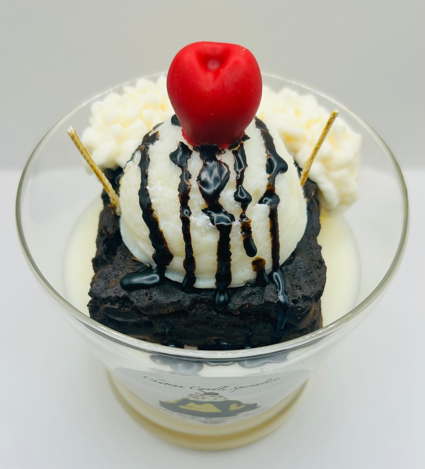 Hot Fudge Brownie Sundae